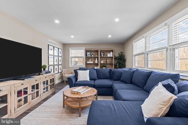 2917 MATTAHOON RD, Wilmington, DE 19808