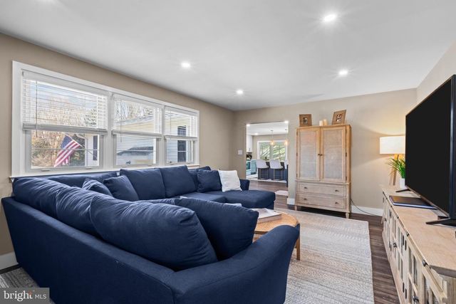 2917 MATTAHOON RD, Wilmington, DE 19808