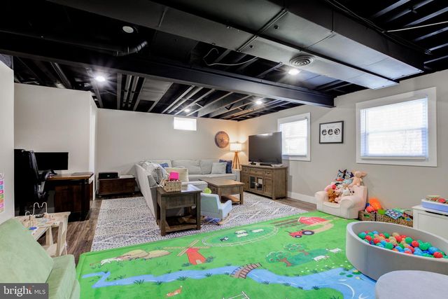 2917 MATTAHOON RD, Wilmington, DE 19808