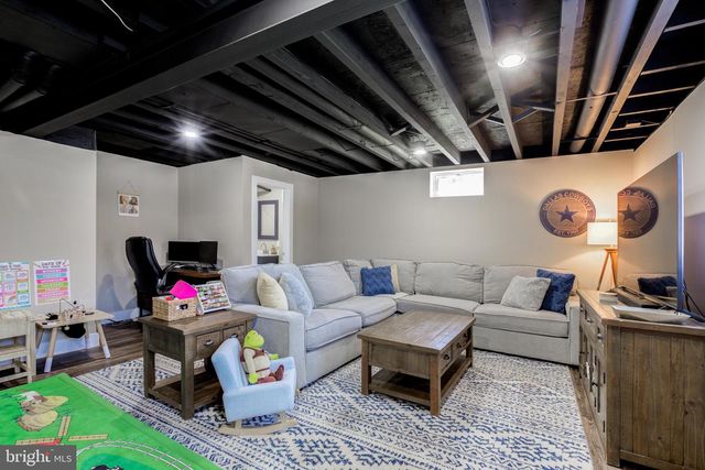 2917 MATTAHOON RD, Wilmington, DE 19808