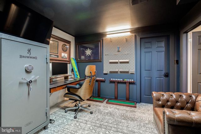 2917 MATTAHOON RD, Wilmington, DE 19808