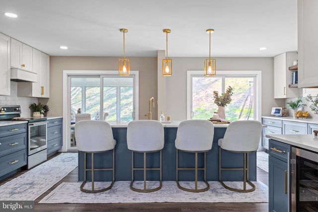 2917 MATTAHOON RD, Wilmington, DE 19808