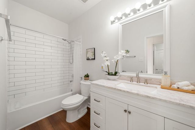 1903 Lantana Spring Lane, Pearland, TX 77581