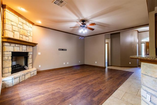 900301 S Oak Hill Drive, Chandler, OK 74834