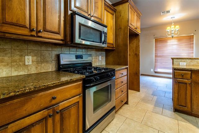 900301 S Oak Hill Drive, Chandler, OK 74834