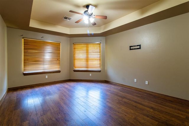 900301 S Oak Hill Drive, Chandler, OK 74834