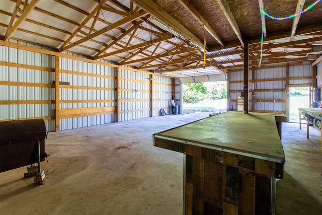 900301 S Oak Hill Drive, Chandler, OK 74834