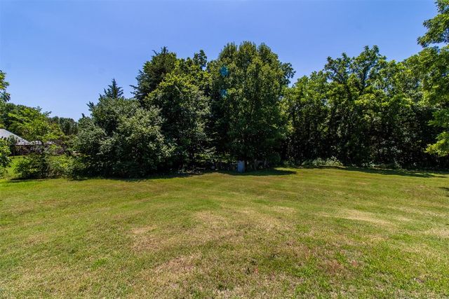900301 S Oak Hill Drive, Chandler, OK 74834