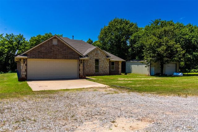 900301 S Oak Hill Drive, Chandler, OK 74834