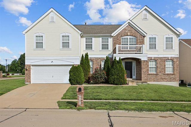 2701 Emerald Creek Court, Florissant, MO 63031