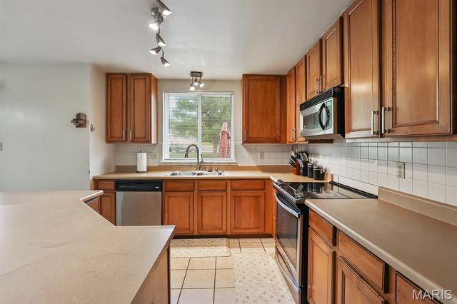 2701 Emerald Creek Court, Florissant, MO 63031