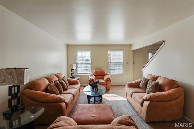 2701 Emerald Creek Court, Florissant, MO 63031