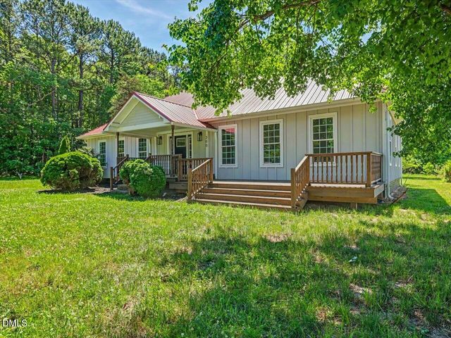 300 Redman Crossing Road, Mebane, NC 27302