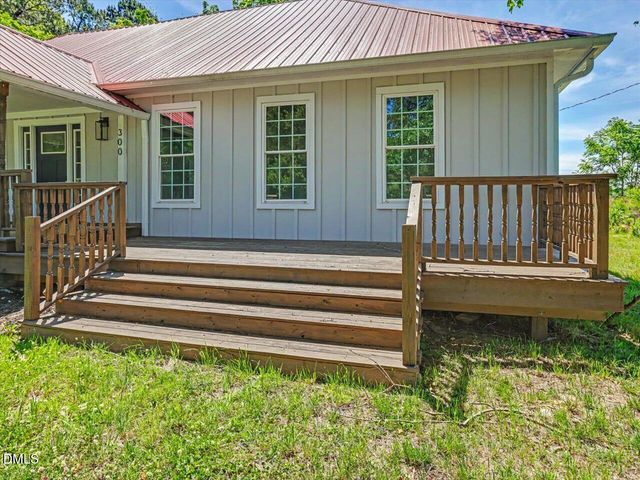 300 Redman Crossing Road, Mebane, NC 27302