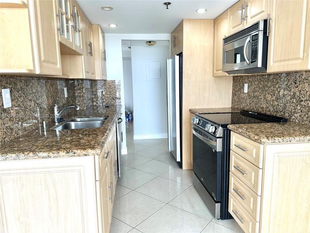 210 174th St 2411, Sunny Isles Beach, FL 33160