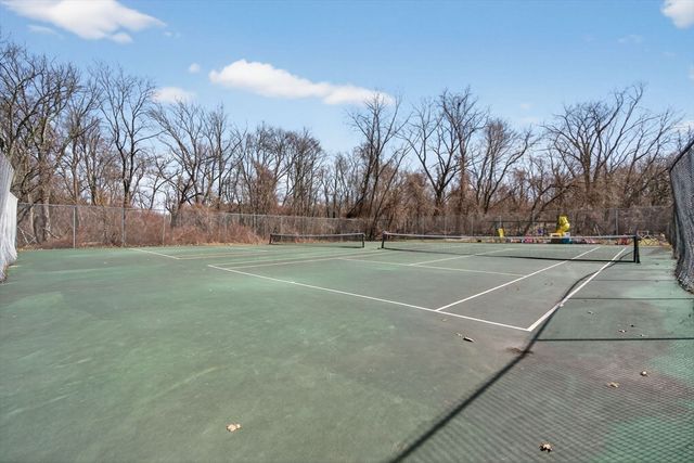 20 Westgate Rd 2, Boston, MA 02467