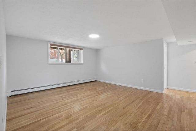 20 Westgate Rd 2, Boston, MA 02467