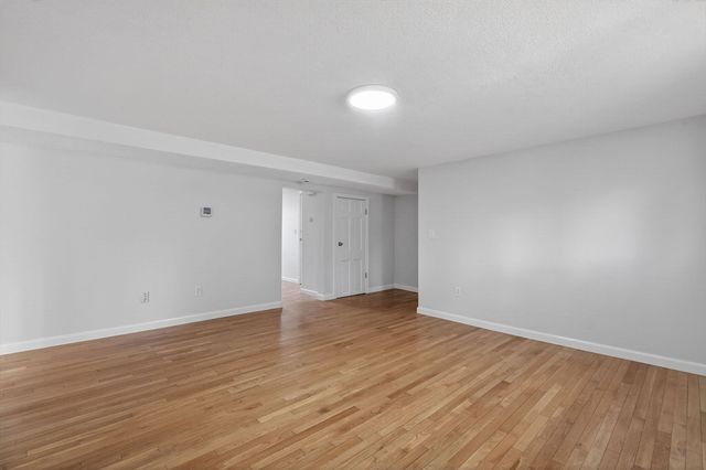 20 Westgate Rd 2, Boston, MA 02467