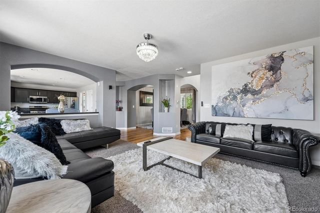 9990 Jasper Street, Commerce City, CO 80022
