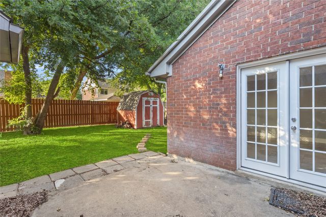 8343 Crystalwood Drive, Dallas, TX 75249