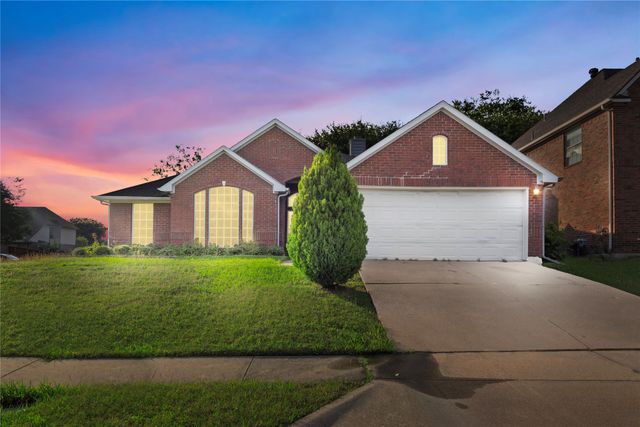 8343 Crystalwood Drive, Dallas, TX 75249