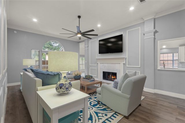 8343 Crystalwood Drive, Dallas, TX 75249