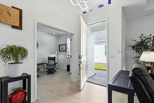 55 Seaplane Dr, Hardeeville, SC 29927
