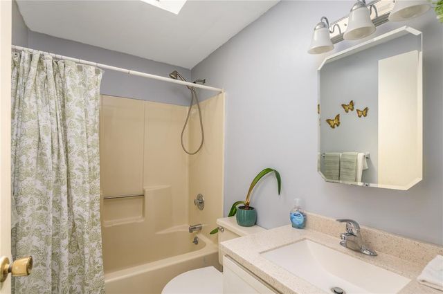 2338 Mountain Laurel Drive, Chestnuthill Twp, PA 18330