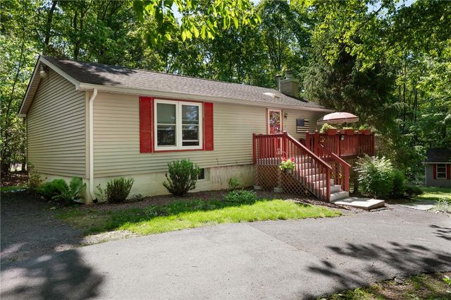 2338 Mountain Laurel Drive, Chestnuthill Twp, PA 18330