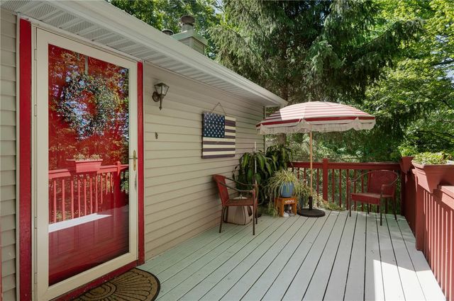 2338 Mountain Laurel Drive, Chestnuthill Twp, PA 18330