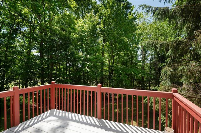2338 Mountain Laurel Drive, Chestnuthill Twp, PA 18330