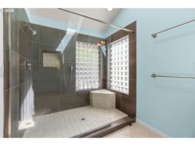 620 Sw ORCHID St, Portland, OR 97219