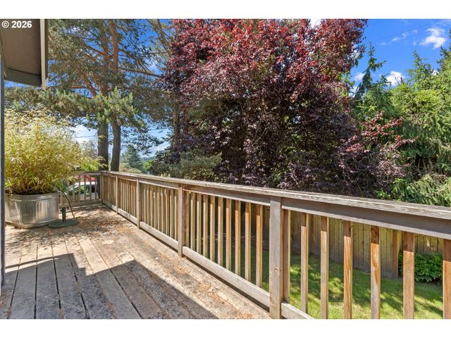 620 Sw ORCHID St, Portland, OR 97219