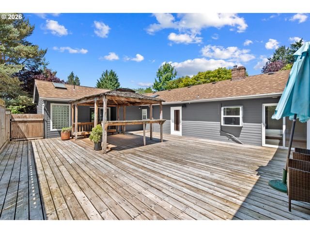 620 Sw ORCHID St, Portland, OR 97219