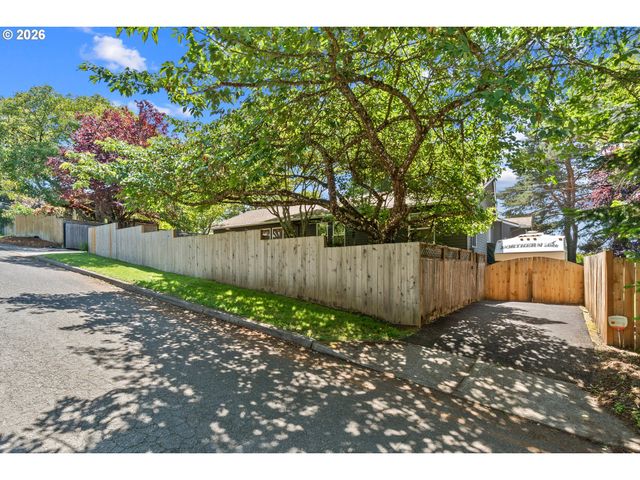 620 Sw ORCHID St, Portland, OR 97219
