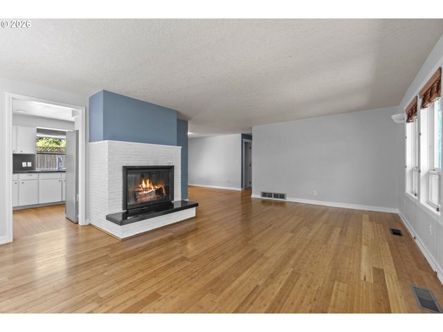 620 Sw ORCHID St, Portland, OR 97219