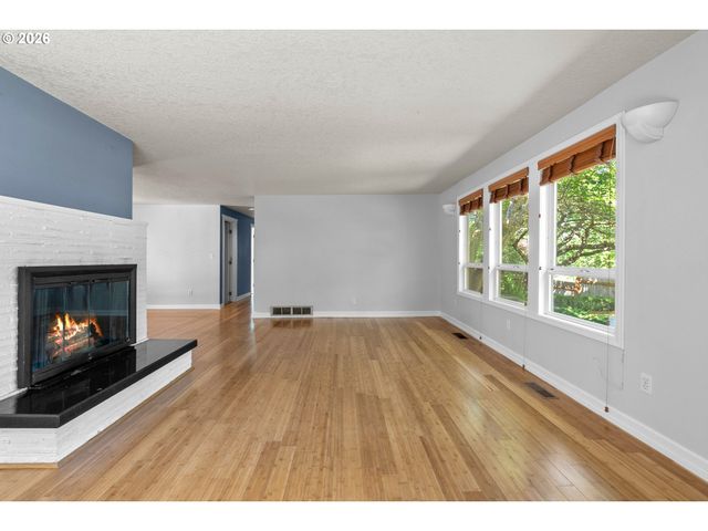 620 Sw ORCHID St, Portland, OR 97219