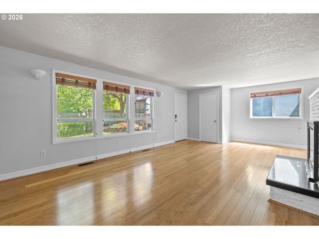 620 Sw ORCHID St, Portland, OR 97219