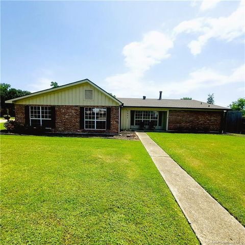 2021 Marge Lane, Sulphur, LA 70663