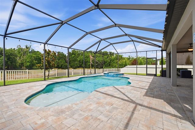 18682 MALINCHE LOOP, Spring Hill, FL 34610