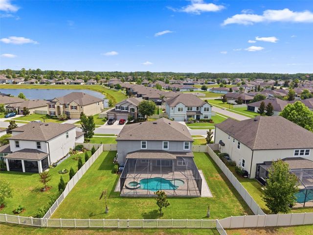 18682 MALINCHE LOOP, Spring Hill, FL 34610