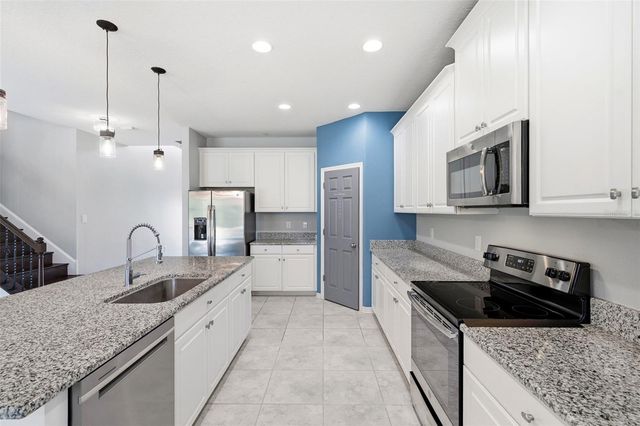 18682 MALINCHE LOOP, Spring Hill, FL 34610