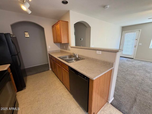 16567 W Latham Street, Goodyear, AZ 85338