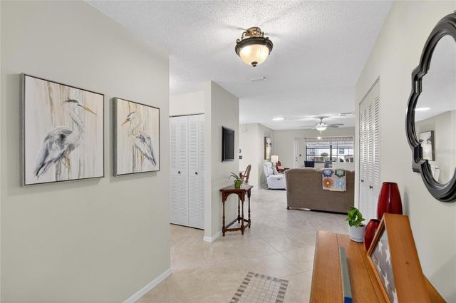 2003 HARTLEBURY WAY 432, Sun City Center, FL 33573