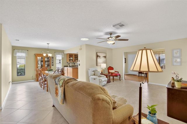 2003 HARTLEBURY WAY 432, Sun City Center, FL 33573