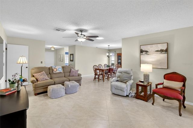 2003 HARTLEBURY WAY 432, Sun City Center, FL 33573