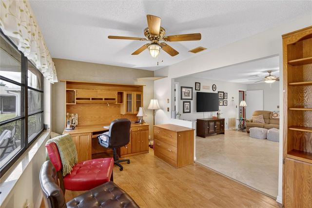 2003 HARTLEBURY WAY 432, Sun City Center, FL 33573