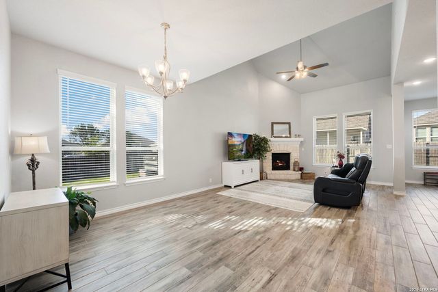 1511 Balcones Fault, New Braunfels, TX 78132