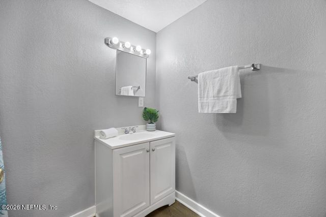 2550 SUMMIT Street, Jacksonville, FL 32204