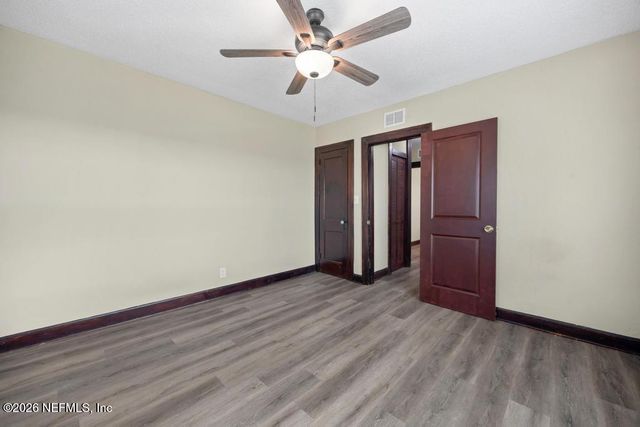 2550 SUMMIT Street, Jacksonville, FL 32204